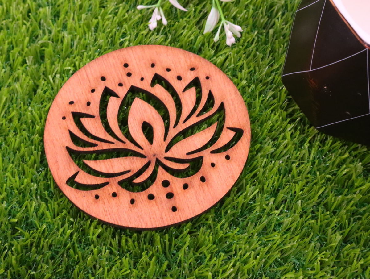 طرح گل چوبی مناسب برای استفاده در دستگاه های cnc چوب و cnc لیزر - laser cut wood flower coaster cdr file