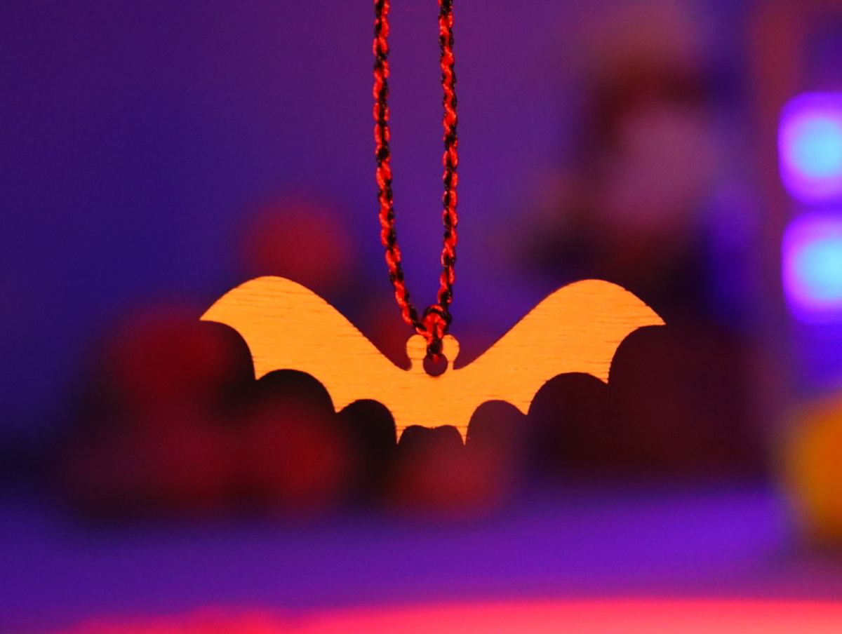 طرح چوب طرح خفاش هالووین مناسب برای استفاده در دستگاه های cnc چوب و cnc لیزر - laser cut wooden halloween bat ornament cdr file