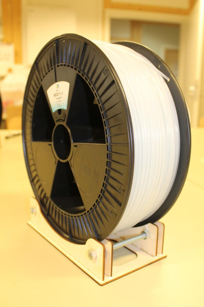 طرح قرقره نگهدارنده قرقره ۲۳۰۰ گرمی مناسب برای استفاده در دستگاه های cnc چوب و cnc لیزر - laser cut spool holder 2300g spools dxf file