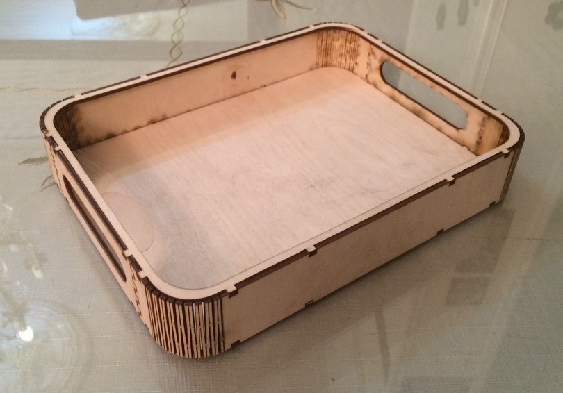 طرح سینی دسته دار مناسب برای استفاده در دستگاه های cnc چوب و cnc لیزر - laser cut tray with handles cdr file