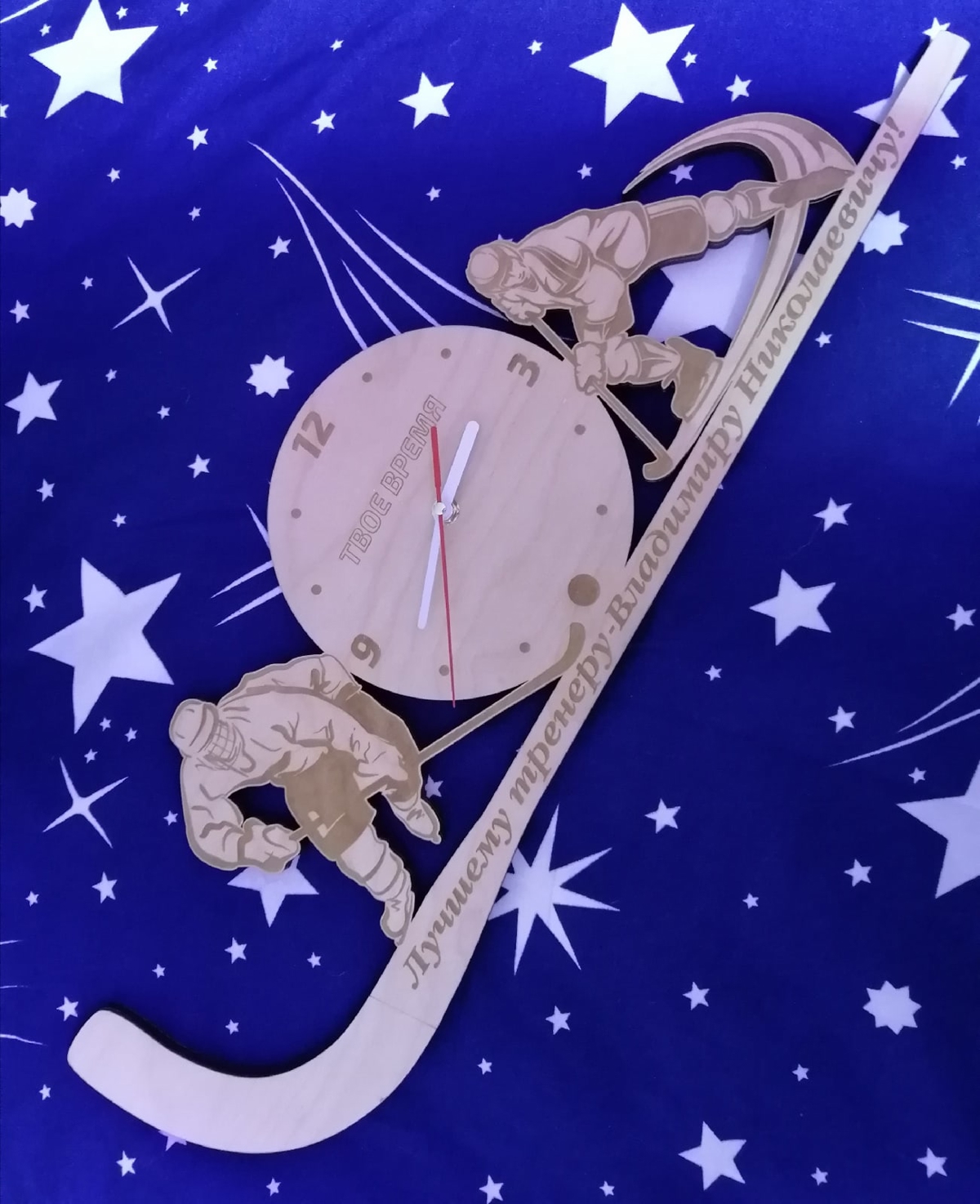 طرح ساعت دیواری هاکی مناسب برای استفاده در دستگاه های cnc چوب و cnc لیزر - laser cut hockey wall clock cdr file