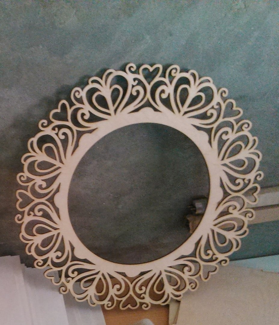 طرح قاب دایره ای مناسب برای استفاده در دستگاه های cnc چوب و cnc لیزر - laser cut round frame decor cdr file