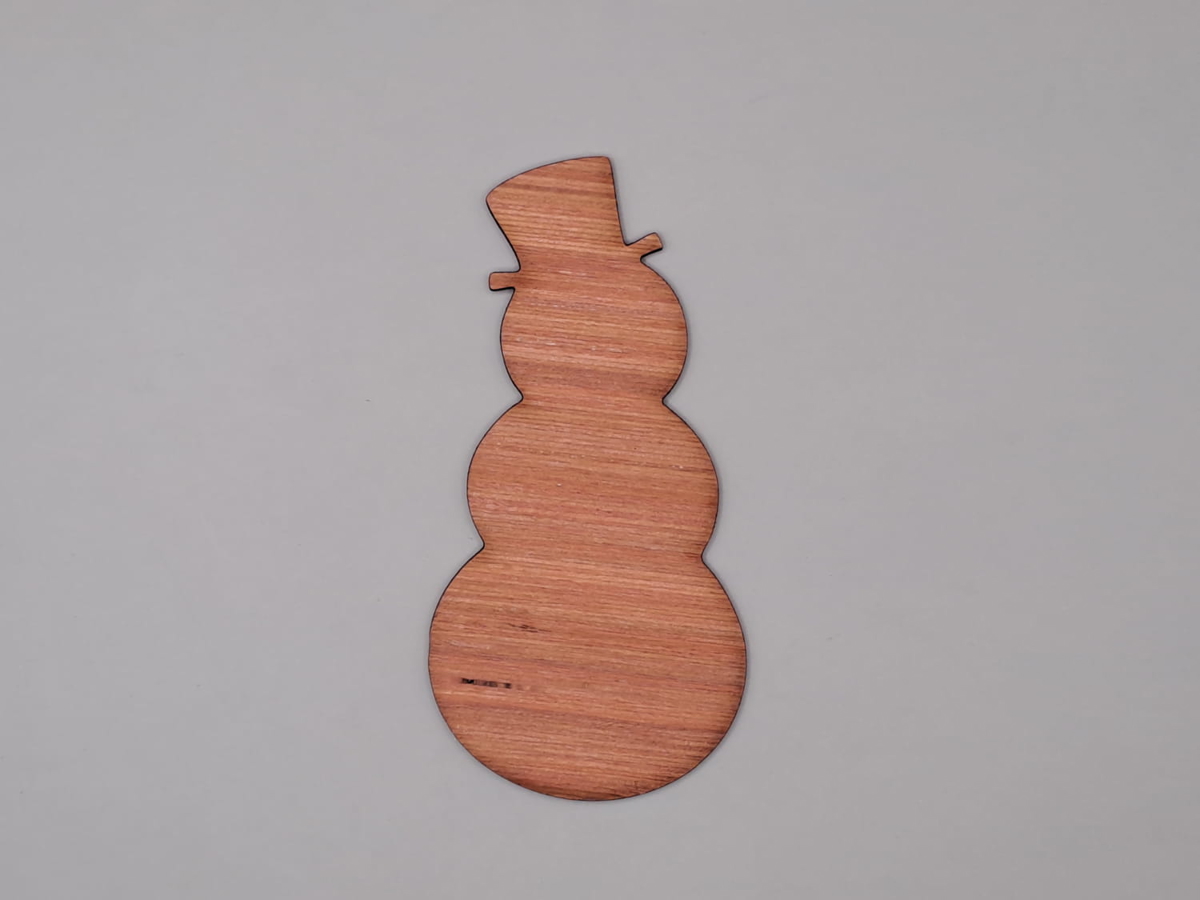 طرح آدم برفی چوبی ناتمام مناسب برای استفاده در دستگاه های cnc چوب و cnc لیزر - laser cut unfinished snowman wood cutout cdr file