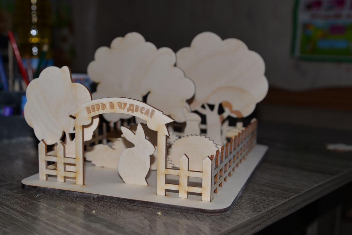 طرح مزرعه مناسب برای استفاده در دستگاه های cnc چوب و cnc لیزر - laser cut farm cdr file