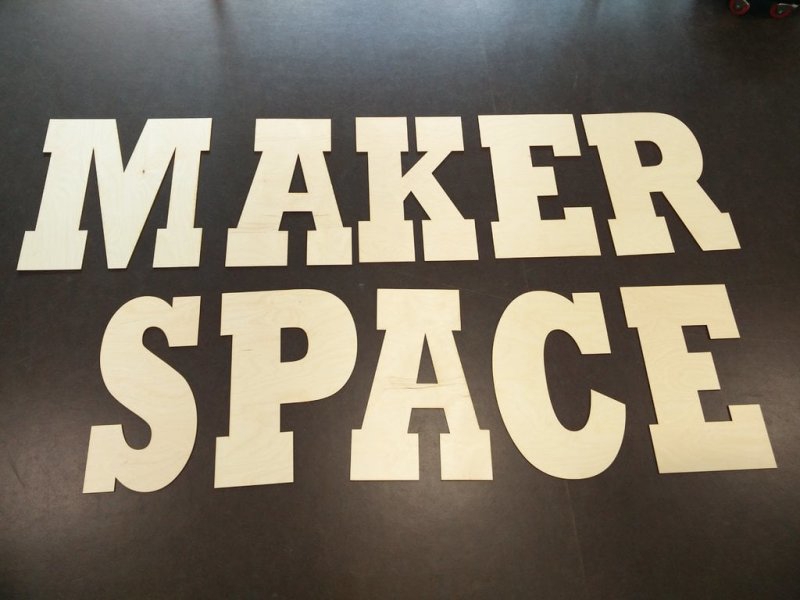 طرح تابلو فضایی دستگاه مناسب برای استفاده در دستگاه های cnc چوب و cnc لیزر - laser cut maker space sign