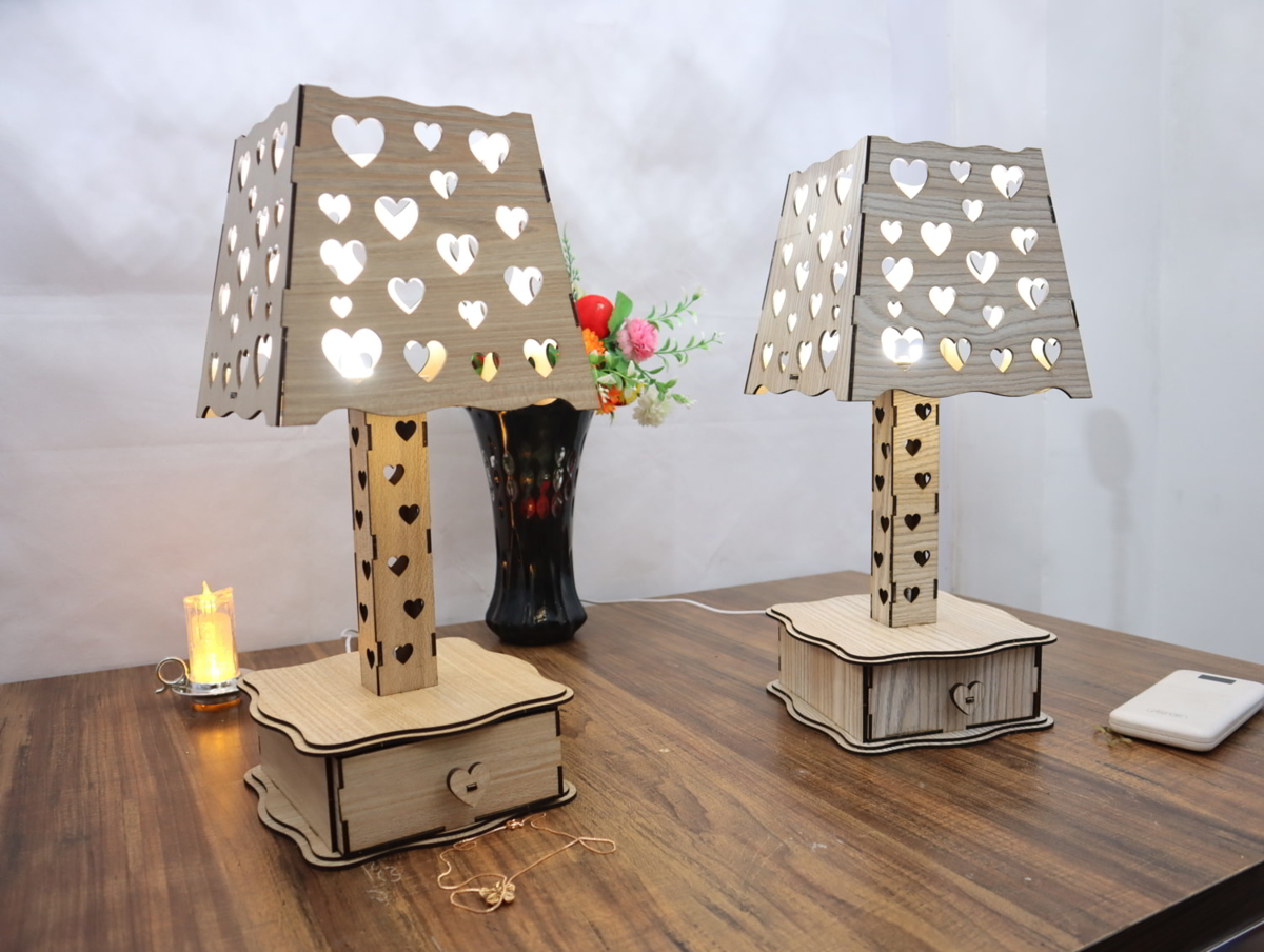 طرح چراغ رومیزی ام دی اف ۳ میلی‌متری مناسب برای استفاده در دستگاه های cnc چوب و cnc لیزر - laser cut table lamp mdf 3mm cdr file