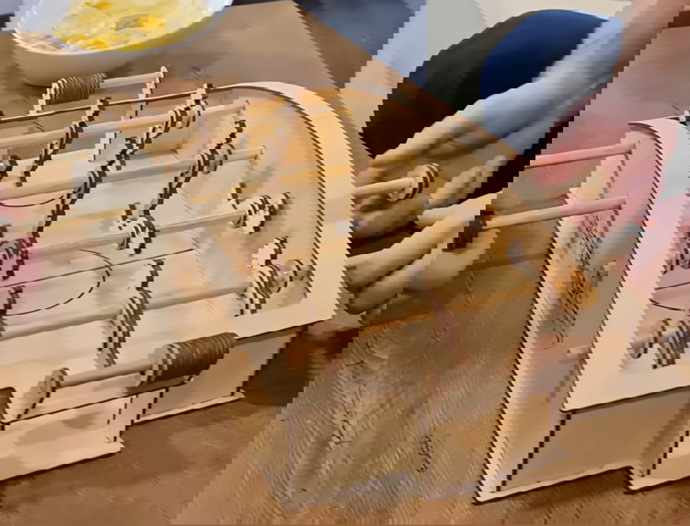 طرح میز بازی فوتبال تخته سه لا 3 میلی متری مناسب برای استفاده در دستگاه های cnc چوب و cnc لیزر - laser cut soccer football game table 3mm plywood cdr file