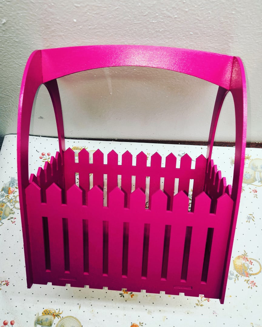 طرح سبد هدیه حصار چوبی مناسب برای استفاده در دستگاه های cnc چوب و cnc لیزر - laser cut picket fence gift basket cdr file