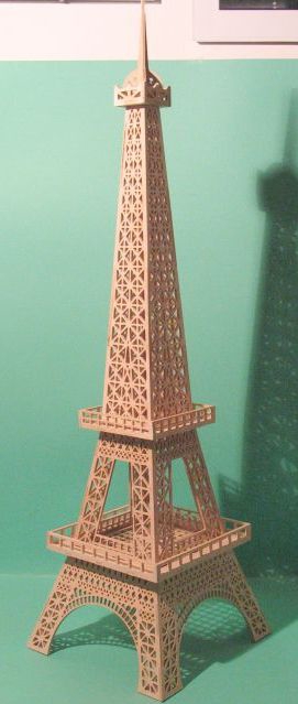 طرح برج ایفل با ضخامت ۳ میلی‌متر مناسب برای استفاده در دستگاه های cnc چوب و cnc لیزر - eifl tower 3mm dxf file
