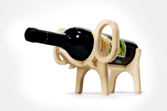 طرح جا بطری نوشابه فیلی مناسب برای استفاده در دستگاه های cnc چوب و cnc لیزر - laser cut elephant wine bottle holder cdr file
