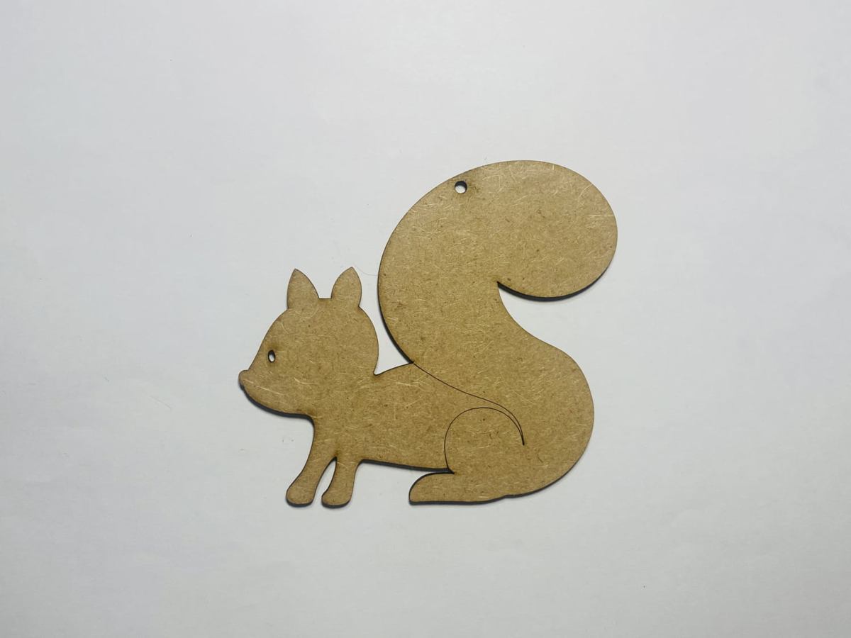 طرح چوب طرح سنجاب با فرمت کورل مناسب برای استفاده در دستگاه های cnc چوب و cnc لیزر - laser cut wood squirrel cutout squirrel shape unfinished cdr file