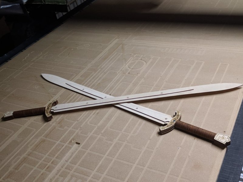 طرح شمشیر بچه گانه مناسب برای استفاده در دستگاه های cnc چوب و cnc لیزر - laser cut kids sword dxf file