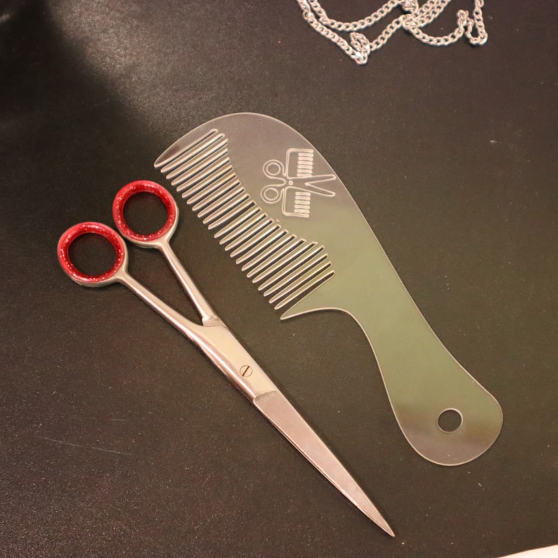 طرح شانه دم اکریلیک مناسب برای استفاده در دستگاه های cnc چوب و cnc لیزر - laser cut acrylic tail comb dxf file