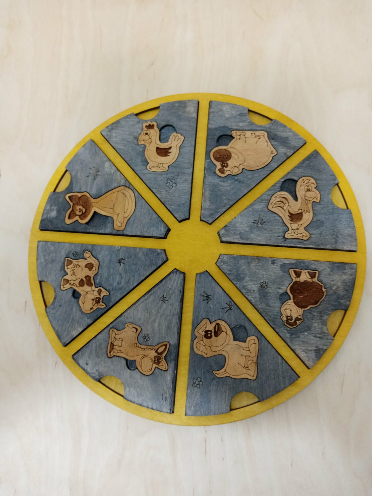 طرح پازل پیتزا بازی کودکان مناسب برای استفاده در دستگاه های cnc چوب و cnc لیزر - laser cut pizza puzzle kids game cdr file