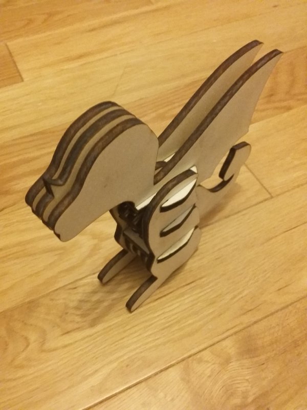 طرح اژدهای بامزه مناسب برای استفاده در دستگاه های cnc چوب و cnc لیزر - laser cut cute dragon svg file