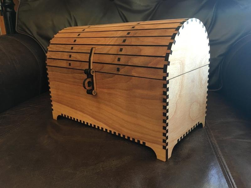 طرح صندوقچه گنج با چفت مناسب برای استفاده در دستگاه های cnc چوب و cnc لیزر - laser cut treasure chest with hasp