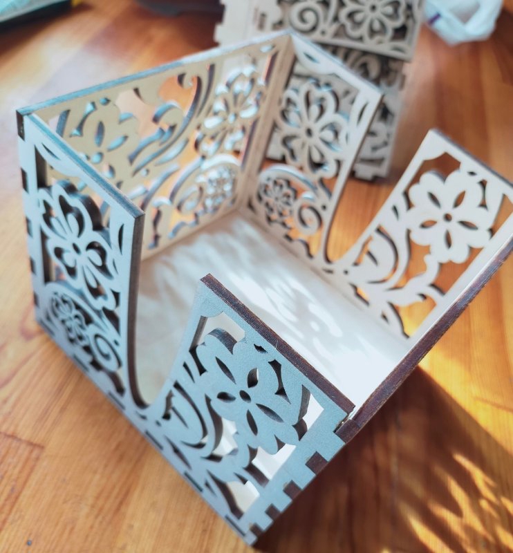 طرح جا دستمال سفره تزئینی مناسب برای استفاده در دستگاه های cnc چوب و cnc لیزر - laser cut decorative napkin holder dxf file