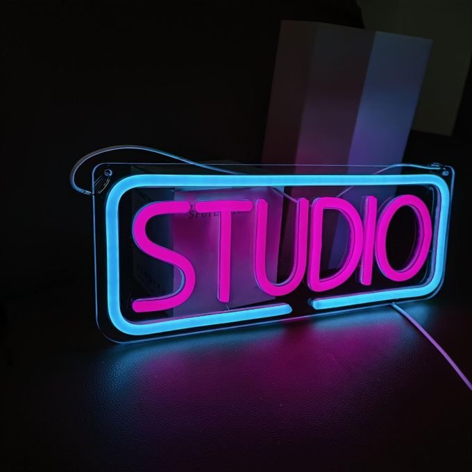 طرح تابلو نئون استودیویی مناسب برای استفاده در دستگاه های cnc چوب و cnc لیزر - laser cut studio neon sign