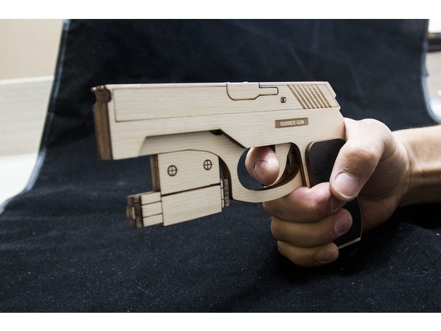 طرح تفنگ با کش لاستیکی مناسب برای استفاده در دستگاه های cnc چوب و cnc لیزر - rubber band gun dxf file