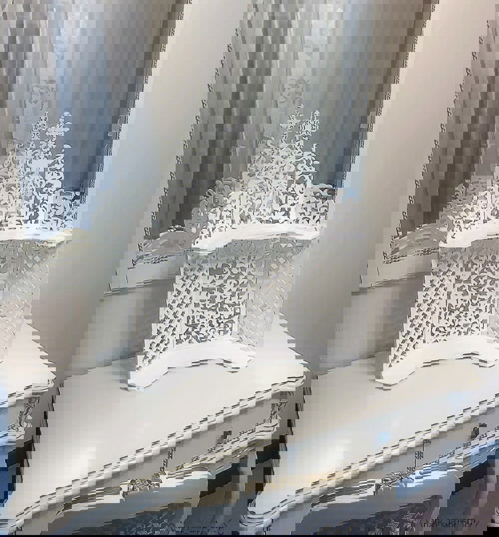 طرح قفسه آیکونوستازی برای قفسه گوشه خانه و ضخامت 4 میلی‌متر مناسب برای استفاده در دستگاه های cnc چوب و cnc لیزر - laser cut iconostasis shelf for icons home corner shelf 4mm cdr file