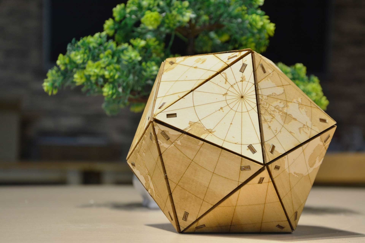 طرح کره چوبی مناسب برای استفاده در دستگاه های cnc چوب و cnc لیزر - laser cut wooden globe cdr file