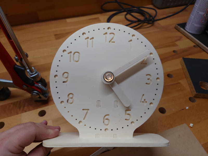 طرح ساعت آموزشی کودک مناسب برای استفاده در دستگاه های cnc چوب و cnc لیزر - laser cut kids teaching clock dxf file