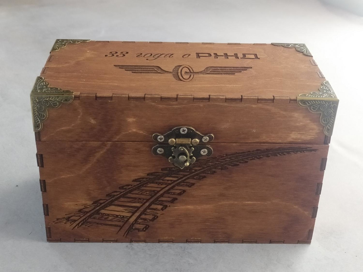 طرح جعبه جواهرات چوبی قدیمی مناسب برای استفاده در دستگاه های cnc چوب و cnc لیزر - wooden antique jewellery casket box storage box laser cut engraving template cdr file