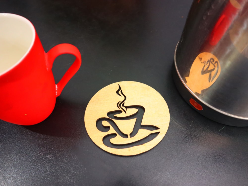 طرح زیرلیوانی گرد مناسب برای استفاده در دستگاه های cnc چوب و cnc لیزر - laser cut round tea cup coaster dxf file