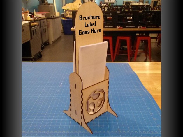 طرح پایه بروشور مناسب برای استفاده در دستگاه های cnc چوب و cnc لیزر - brochure stand dxf file