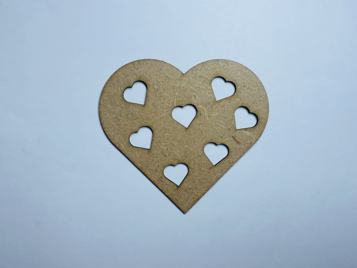 طرح برش چوب به شکل قلب با فرمت لیزر مناسب برای استفاده در دستگاه های cnc چوب و cnc لیزر - laser cut heart shape wood craft cutout cdr file