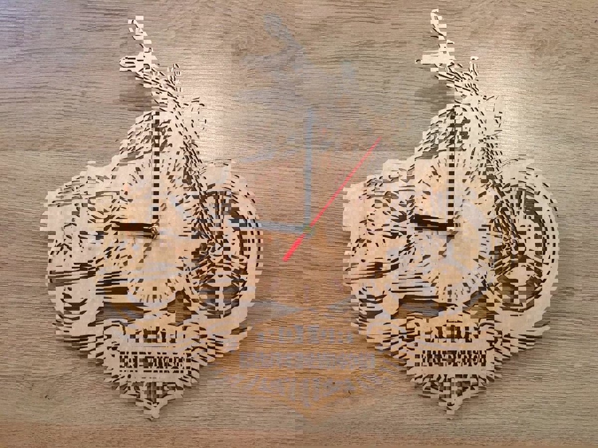 طرح ساعت هارلی دیویدسون مناسب برای استفاده در دستگاه های cnc چوب و cnc لیزر - laser cut harley davidson clock cdr file