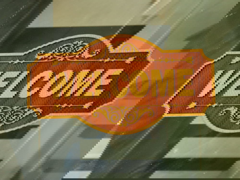 طرح تابلو چوبی خوشامدگویی تابلوی خوشامدگویی دکوراتیو طرح تابلوی چوبی مناسب برای استفاده در دستگاه های cnc چوب و cnc لیزر - laser cut wooden welcome sign decorative welcome board cdr file