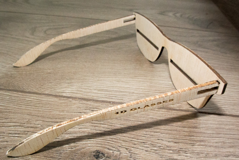 طرح عینک چوبی ۴ میلی‌متری مناسب برای استفاده در دستگاه های cnc چوب و cnc لیزر - laser cut wooden glasses 4mm dxf file
