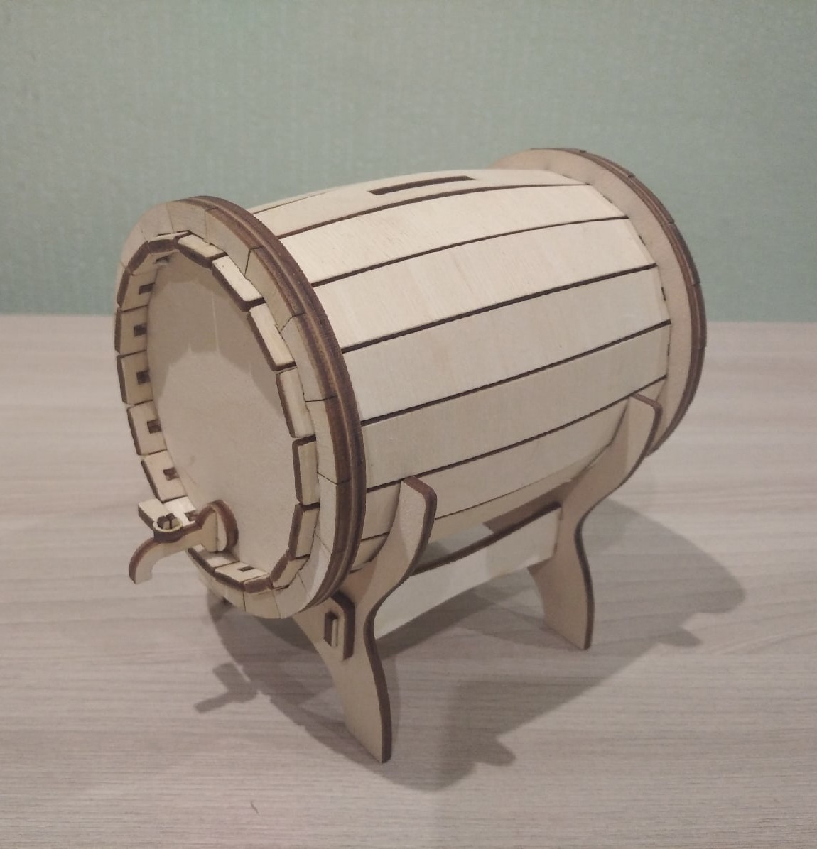 طرح بانک پول بشکه چوبی مناسب برای استفاده در دستگاه های cnc چوب و cnc لیزر - laser cut wooden barrel money bank cdr file