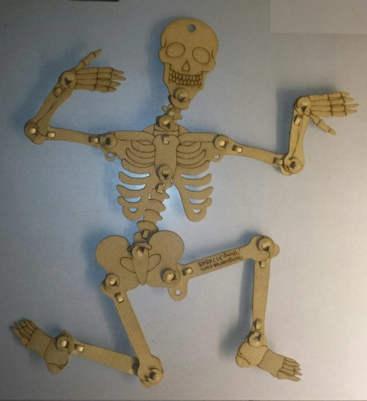 طرح اسکلت مفصلی مناسب برای استفاده در دستگاه های cnc چوب و cnc لیزر - laser cut articulated skeleton svg file