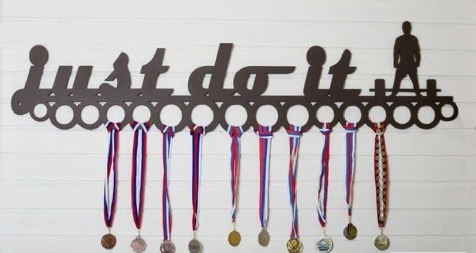 طرح جا مدالی فقط انجامش بده مناسب برای استفاده در دستگاه های cnc چوب و cnc لیزر - laser cut medal holder just do it cdr file