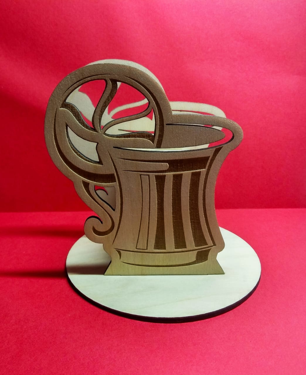 طرح جا کارتی و خودکار به شکل فنجان - فایل کورل CDR مناسب برای استفاده در دستگاه های cnc چوب و cnc لیزر - laser cut cup shape pen card holder desk organizer cdr file