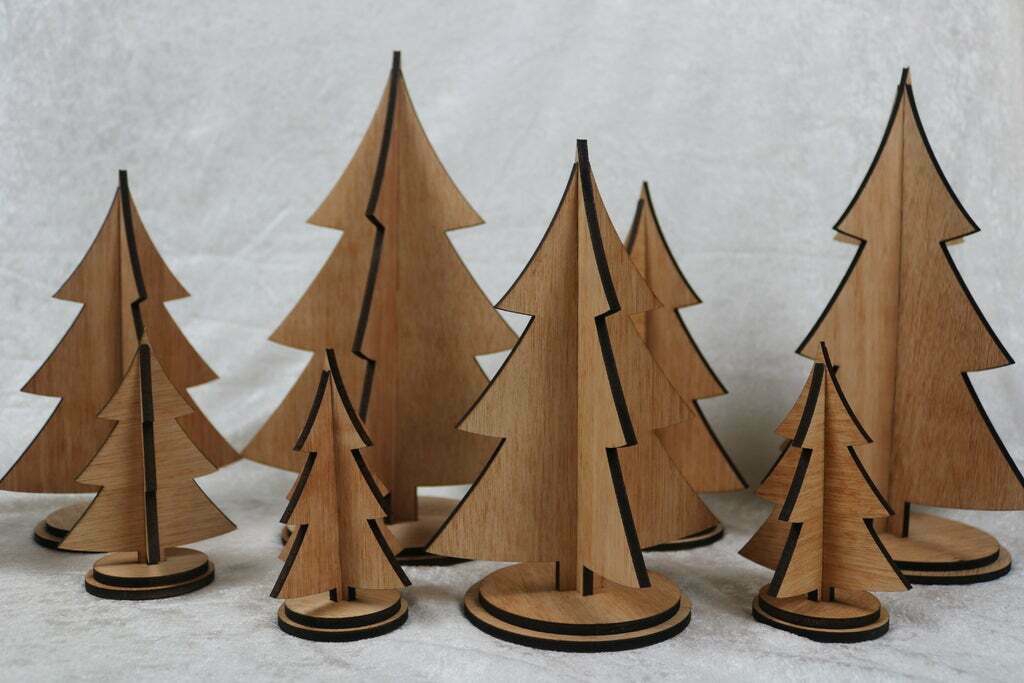 طرح درخت کریسمس با ابعاد ۵ میلی‌متر مناسب برای استفاده در دستگاه های cnc چوب و cnc لیزر - laser cut christmas trees 5mm svg file