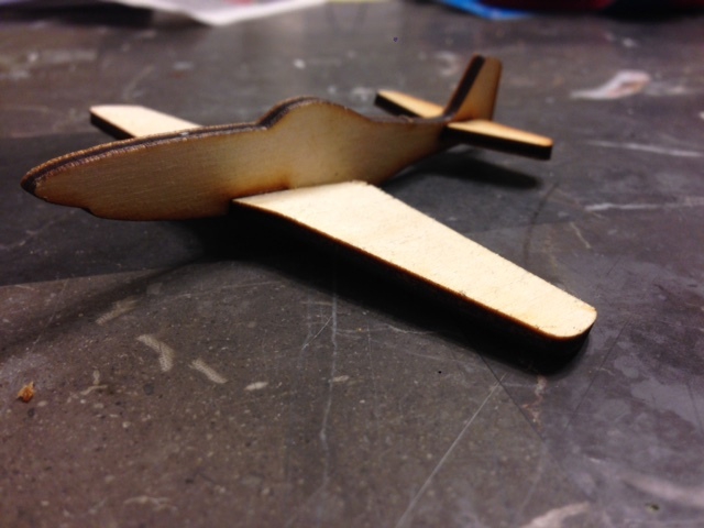 طرح اسب موستانگ p51 مناسب برای استفاده در دستگاه های cnc چوب و cnc لیزر - laser cut p 51 mustang dxf file