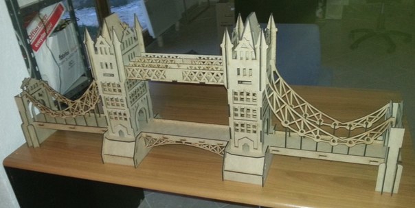 طرح مدل سه بعدی پازل پل لندن مناسب برای استفاده در دستگاه های cnc چوب و cnc لیزر - london bridge 3d puzzle model laser cut cdr file