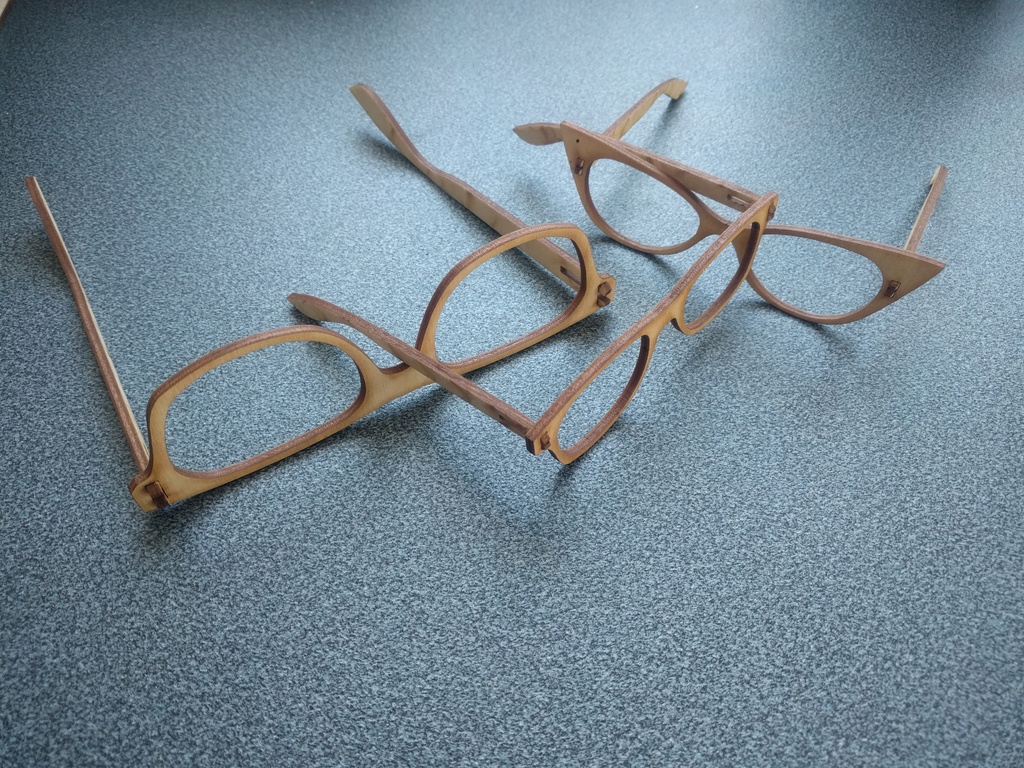 طرح عینک طبی مناسب برای استفاده در دستگاه های cnc چوب و cnc لیزر - laser cut hipster glasses cdr file