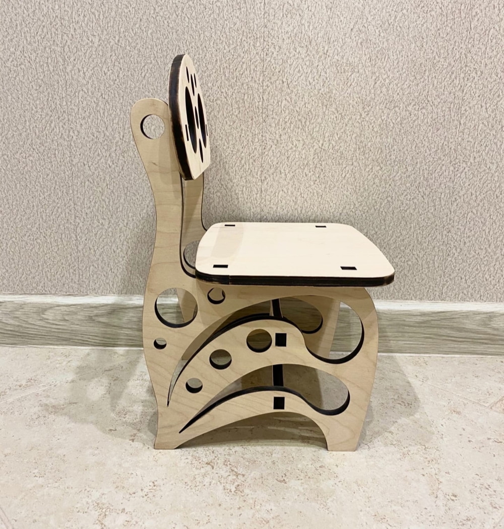 طرح صندلی کودک مناسب برای استفاده در دستگاه های cnc چوب و cnc لیزر - laser cut kids chair cdr file
