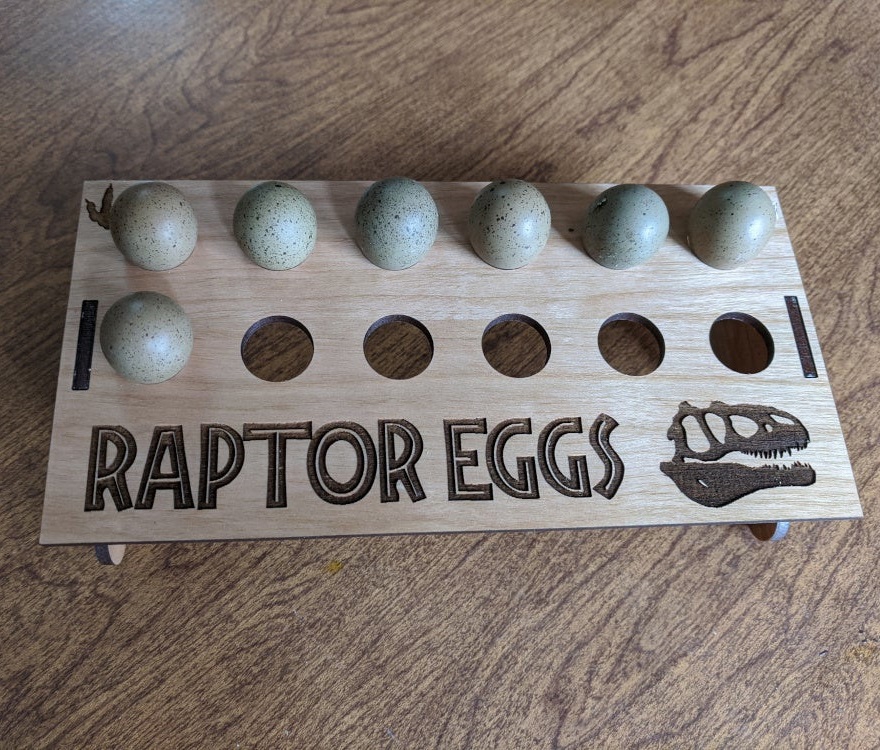 طرح دکمه سینی تخم بلدرچین مناسب برای استفاده در دستگاه های cnc چوب و cnc لیزر - laser cut button quail egg tray svg file