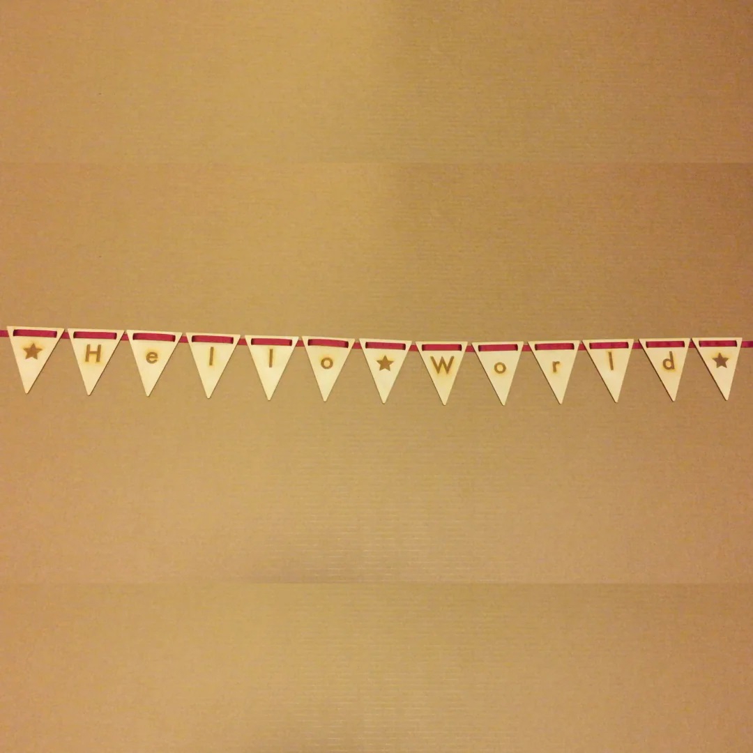 طرح حروف الفبای انگلیسی مناسب برای استفاده در دستگاه های cnc چوب و cnc لیزر - laser cut alphabet bunting dxf file