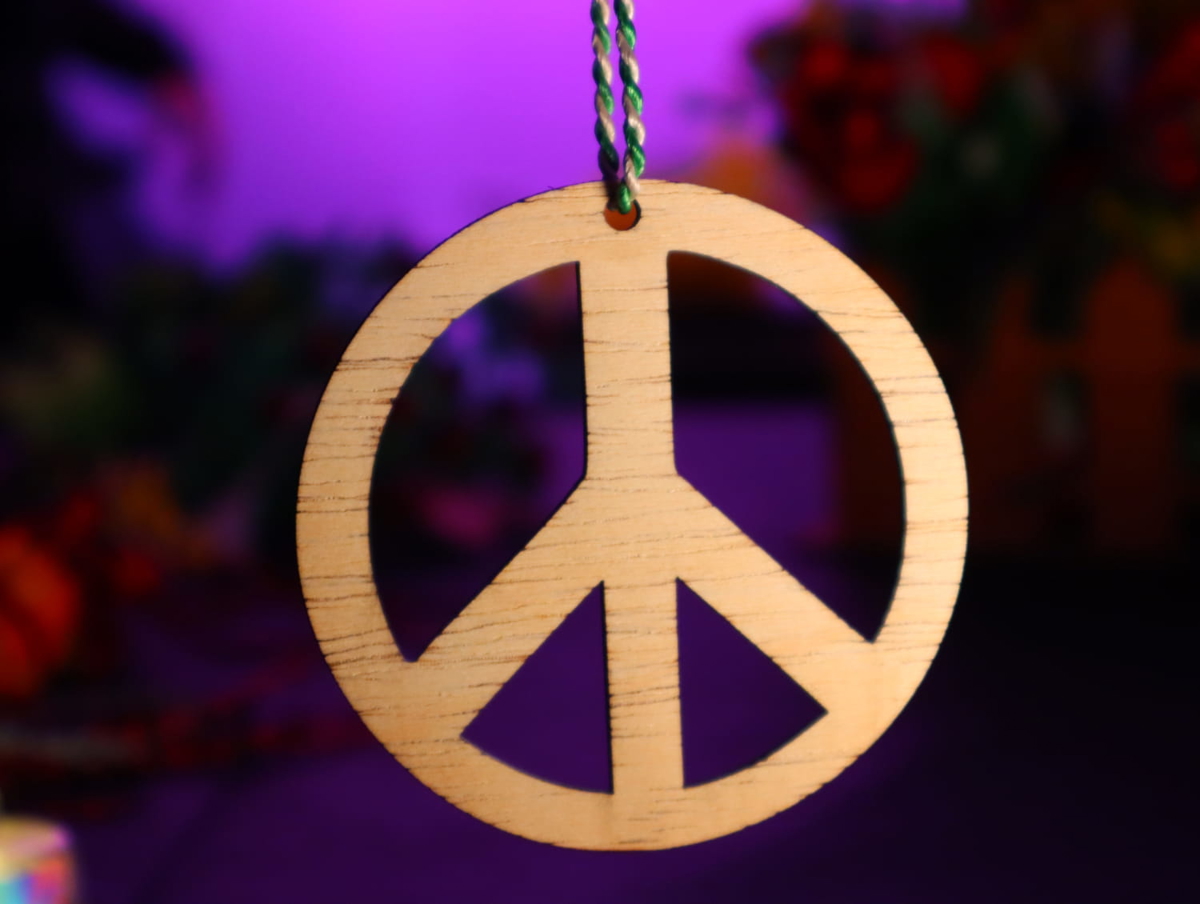 طرح علامت صلح کریسمس مناسب برای استفاده در دستگاه های cnc چوب و cnc لیزر - laser cut peace sign christmas ornament cdr file