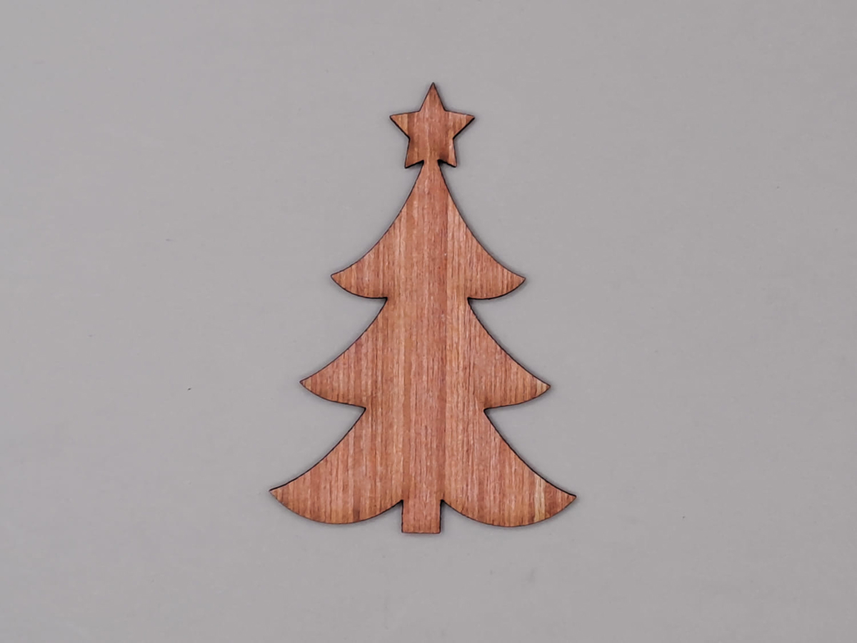 طرح درخت کریسمس چوبی با فرمت کورل مناسب برای استفاده در دستگاه های cnc چوب و cnc لیزر - laser cut wooden christmas tree craft blank decoration cdr file