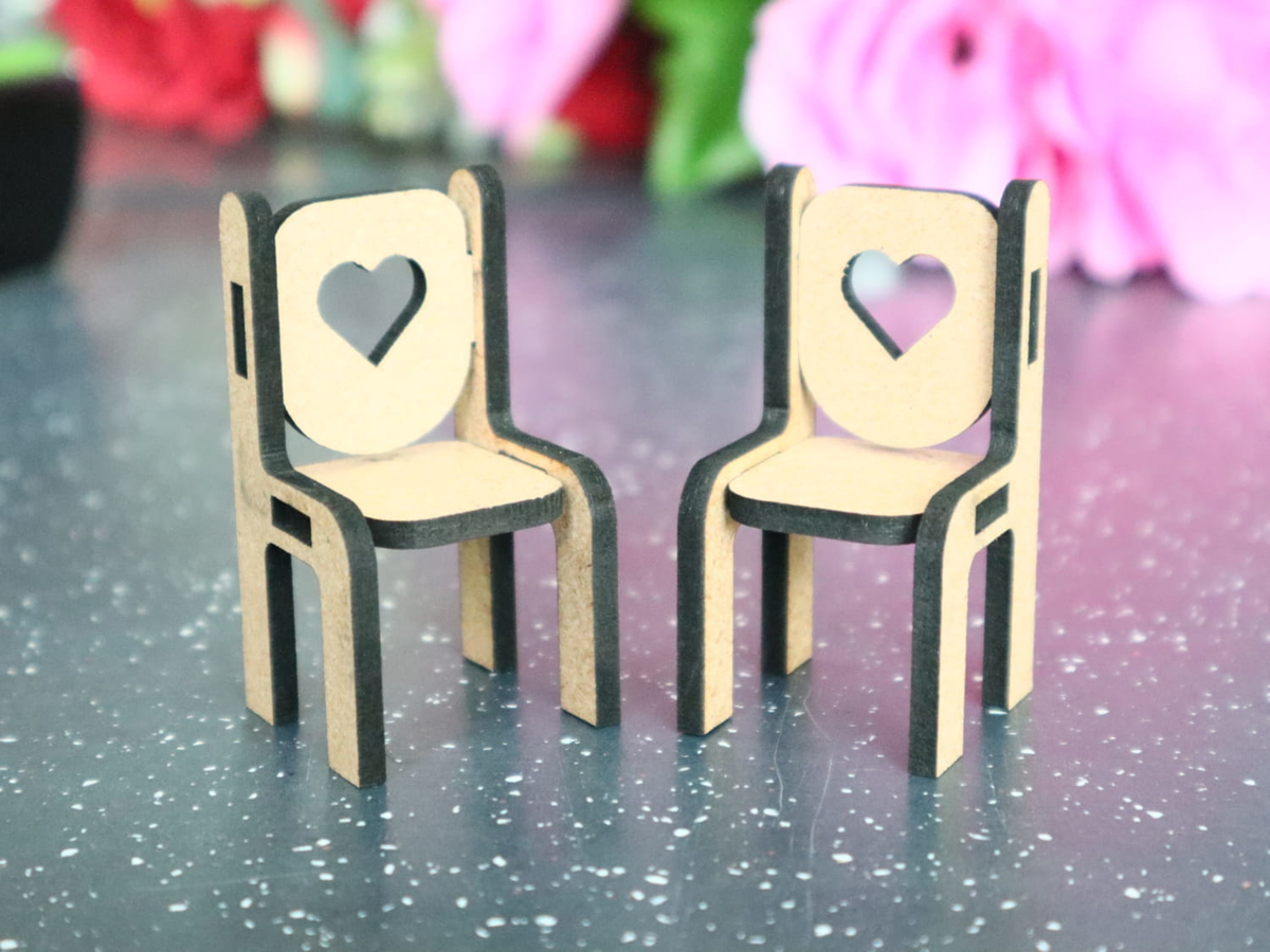 طرح صندلی مینیاتوری مناسب برای استفاده در دستگاه های cnc چوب و cnc لیزر - laser cut miniature chair cdr file
