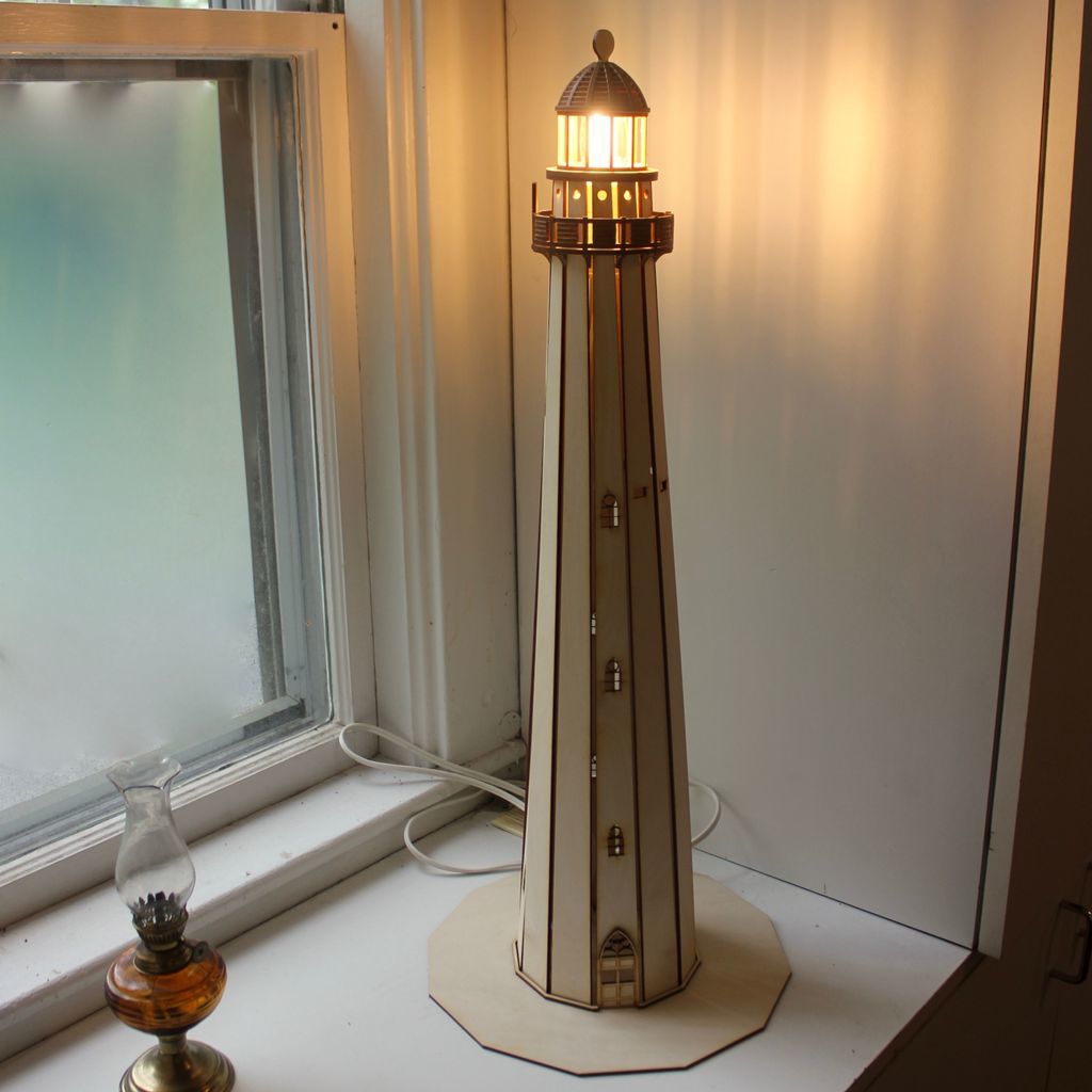 طرح چراغ فانوس دریایی مناسب برای استفاده در دستگاه های cnc چوب و cnc لیزر - laser cut lighthouse lamp cdr file