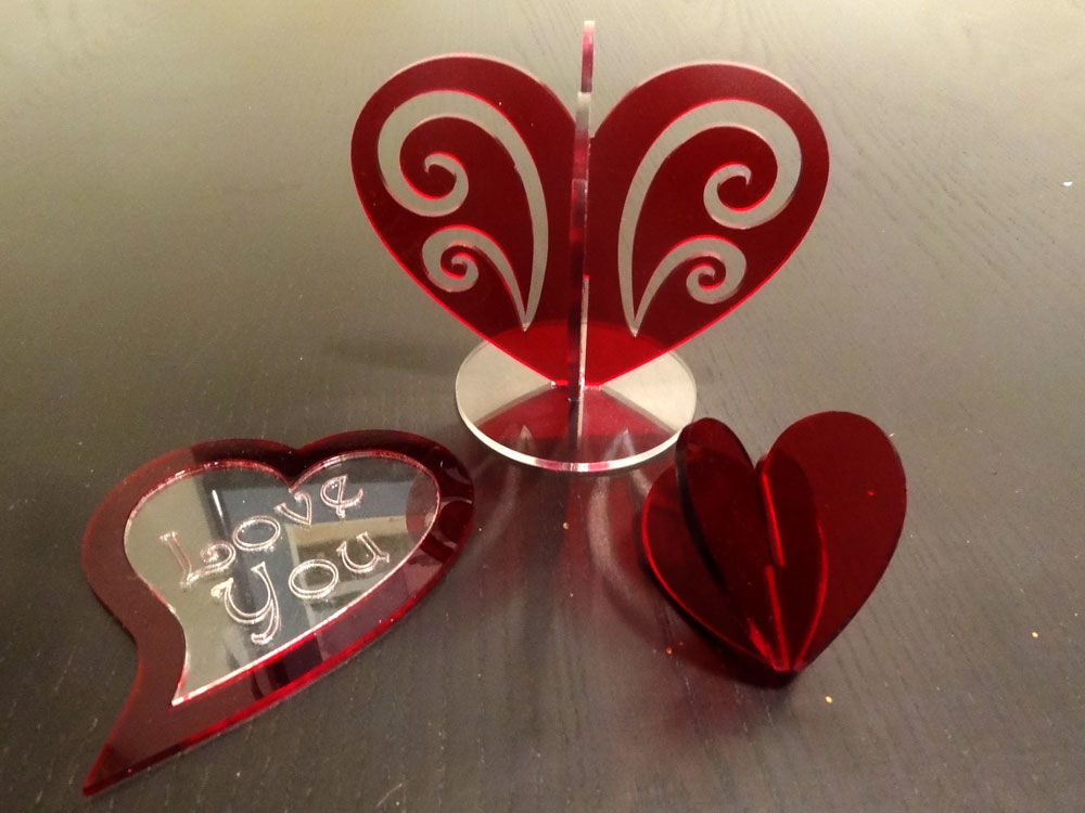 طرح قلب طرح قلب مناسب برای استفاده در دستگاه های cnc چوب و cnc لیزر - a heart decoration laser cut cdr file