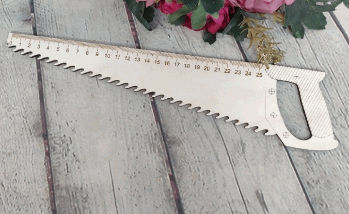 طرح خط کش نجاری به شکل اره مناسب برای استفاده در دستگاه های cnc چوب و cnc لیزر - laser cut carpenter saw shaped ruler